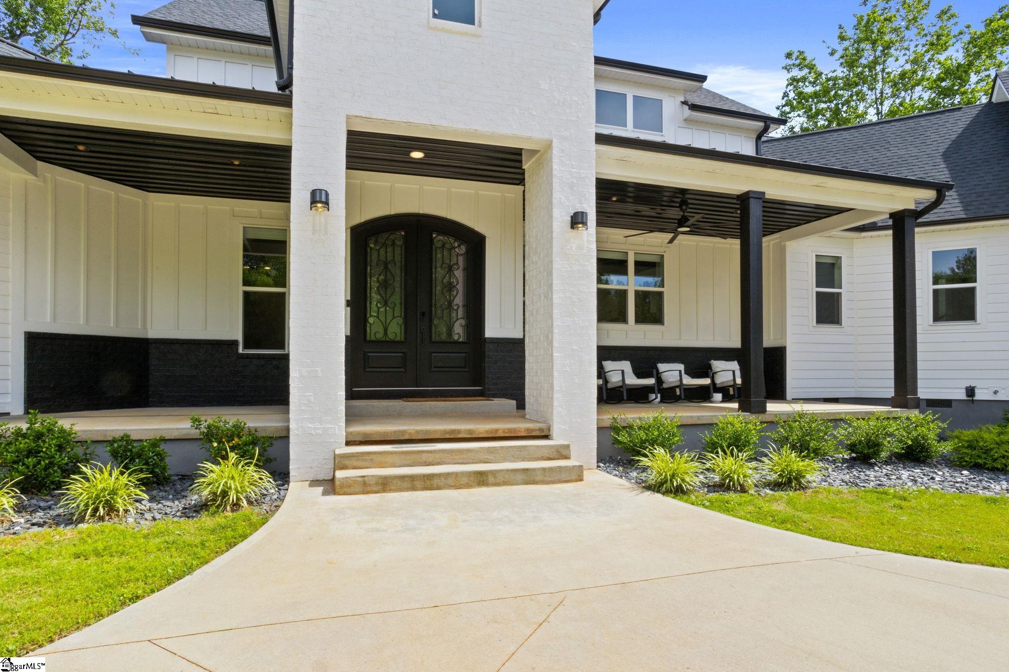 421 Lynn Road Taylors, SC 29687 - Photo 39 of 49 Gallery Image 39