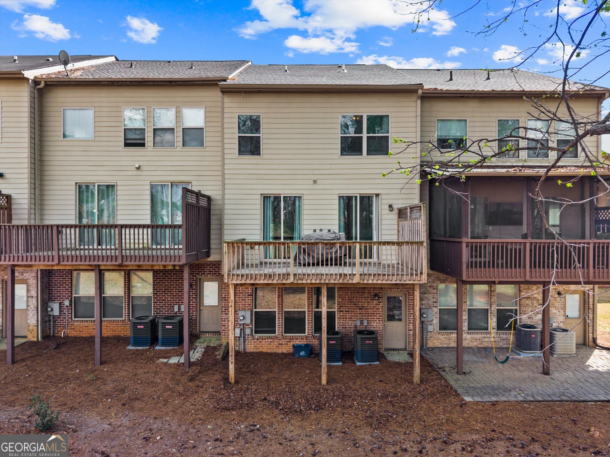 284 Blue Pointe Court Suwanee, GA 30024 - Photo 40 of 63