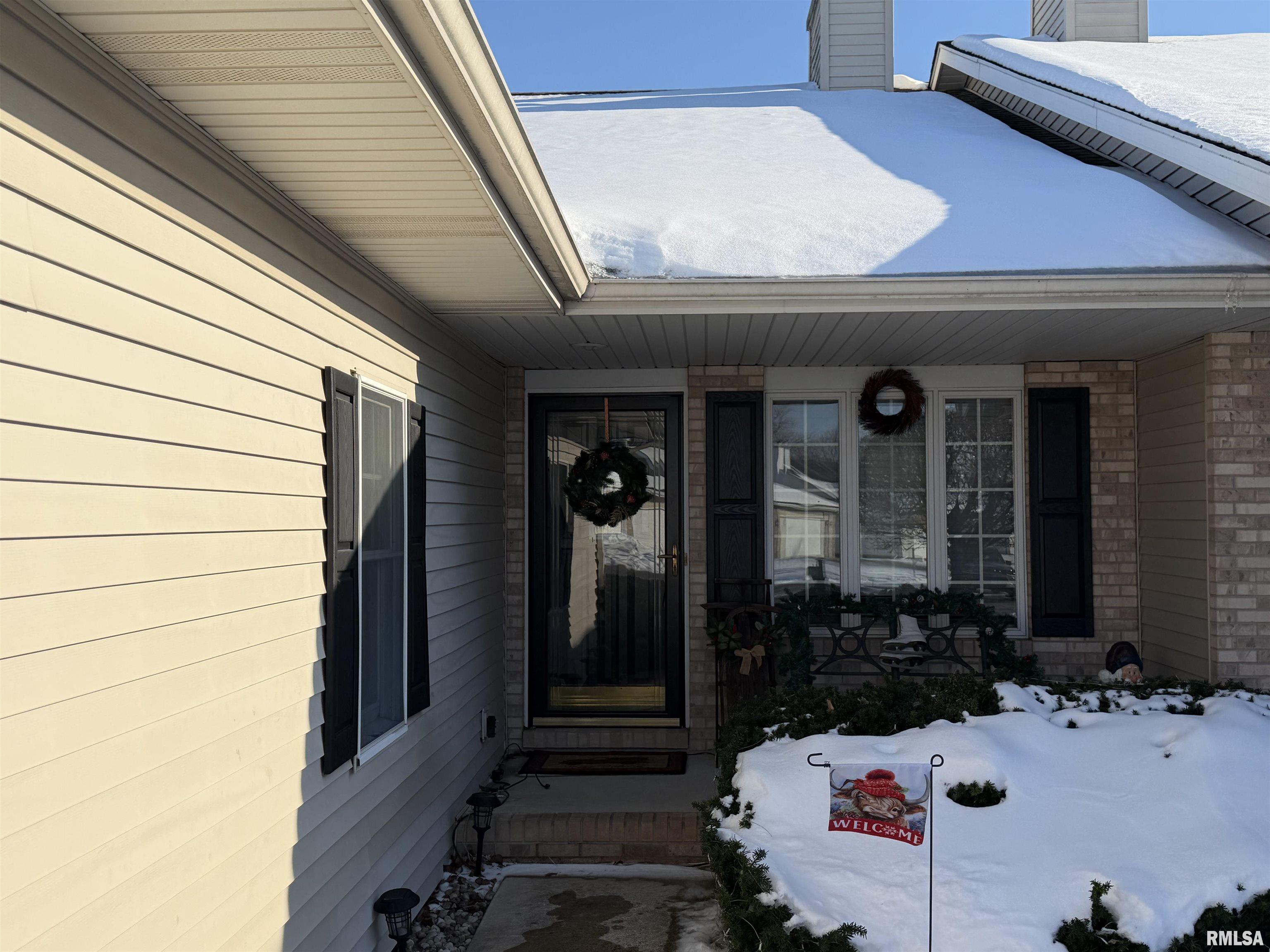 3300 Crystal Lake Drive Springfield, IL 62711 - Photo 5 of 24