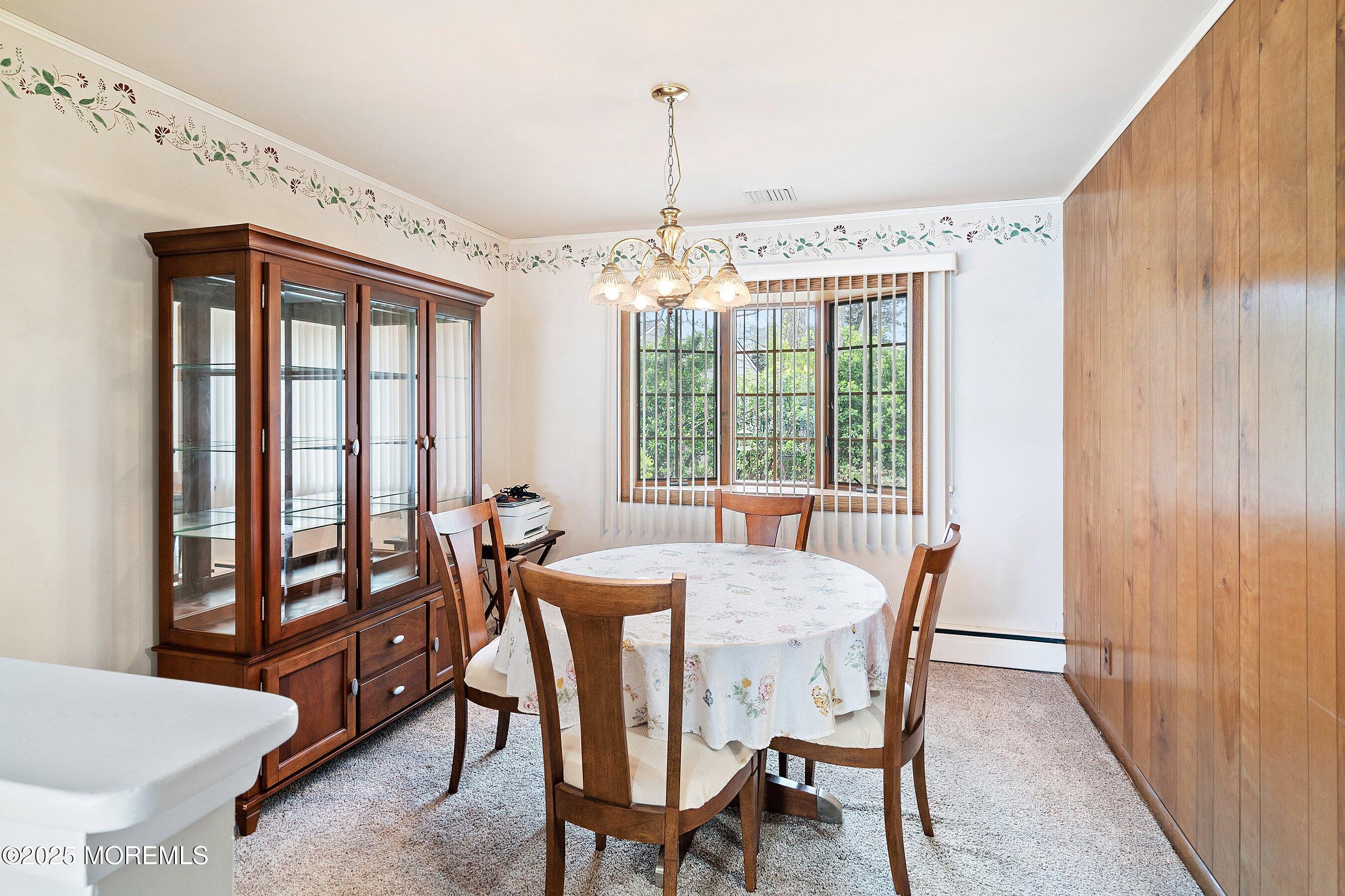 2038 Cedar Bridge Road Northfield, NJ 08225 - Photo 8 of 29 10-Dining
