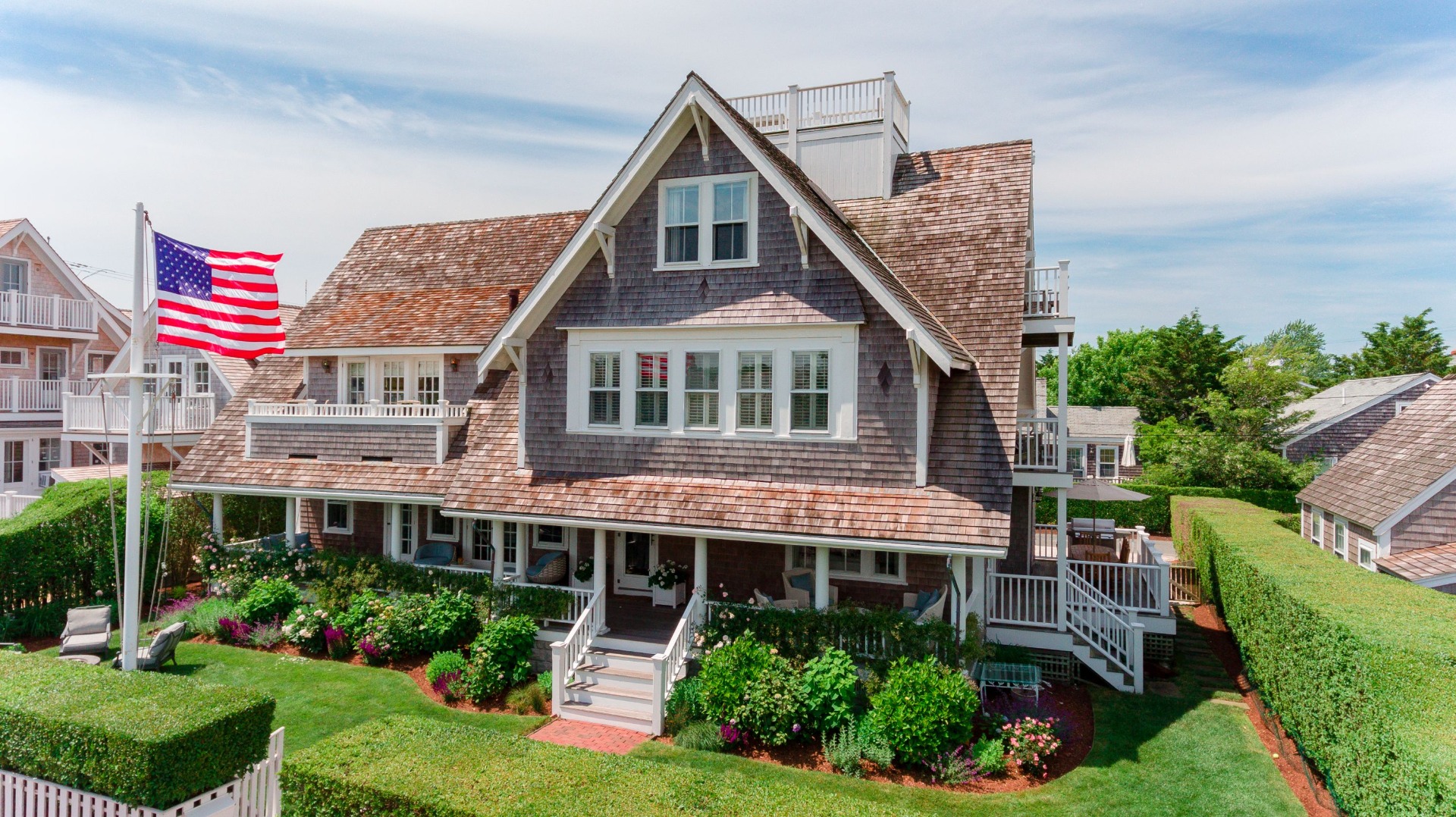 4 Harbor View Way Nantucket, MA 02554 - Photo 3 of 40