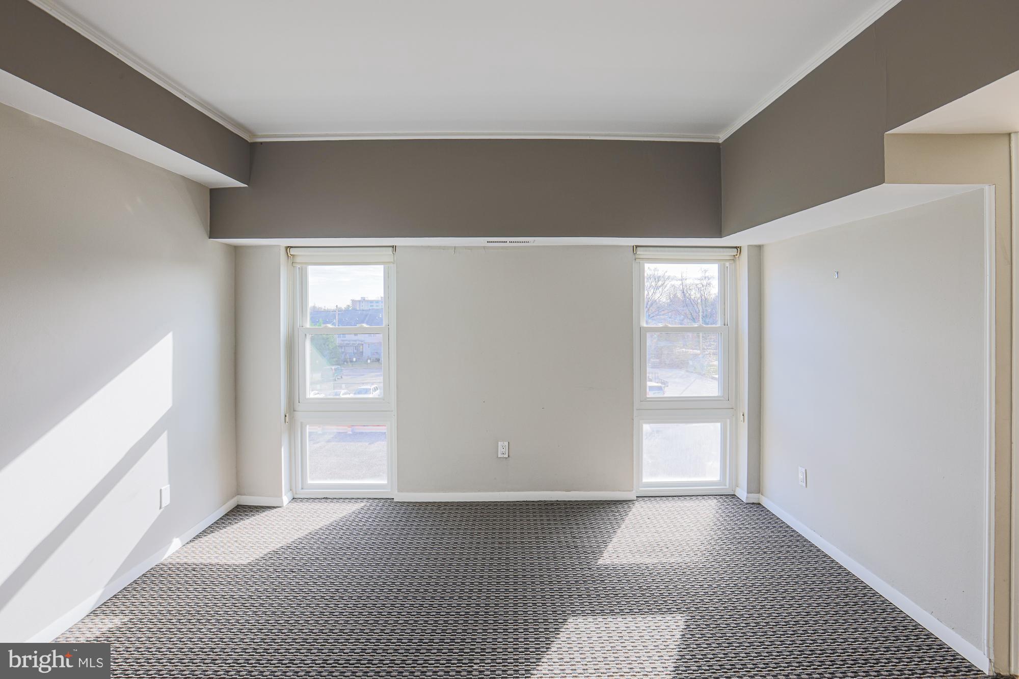 3601 Clarks Lane, Unit 424 Baltimore, MD 21215 - Photo 14 of 31 Den