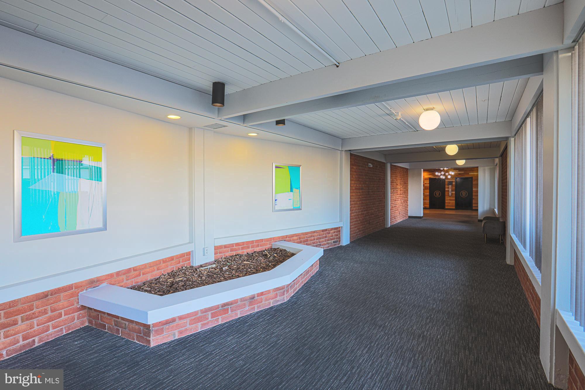 3601 Clarks Lane, Unit 424 Baltimore, MD 21215 - Photo 4 of 31 Building Hallway