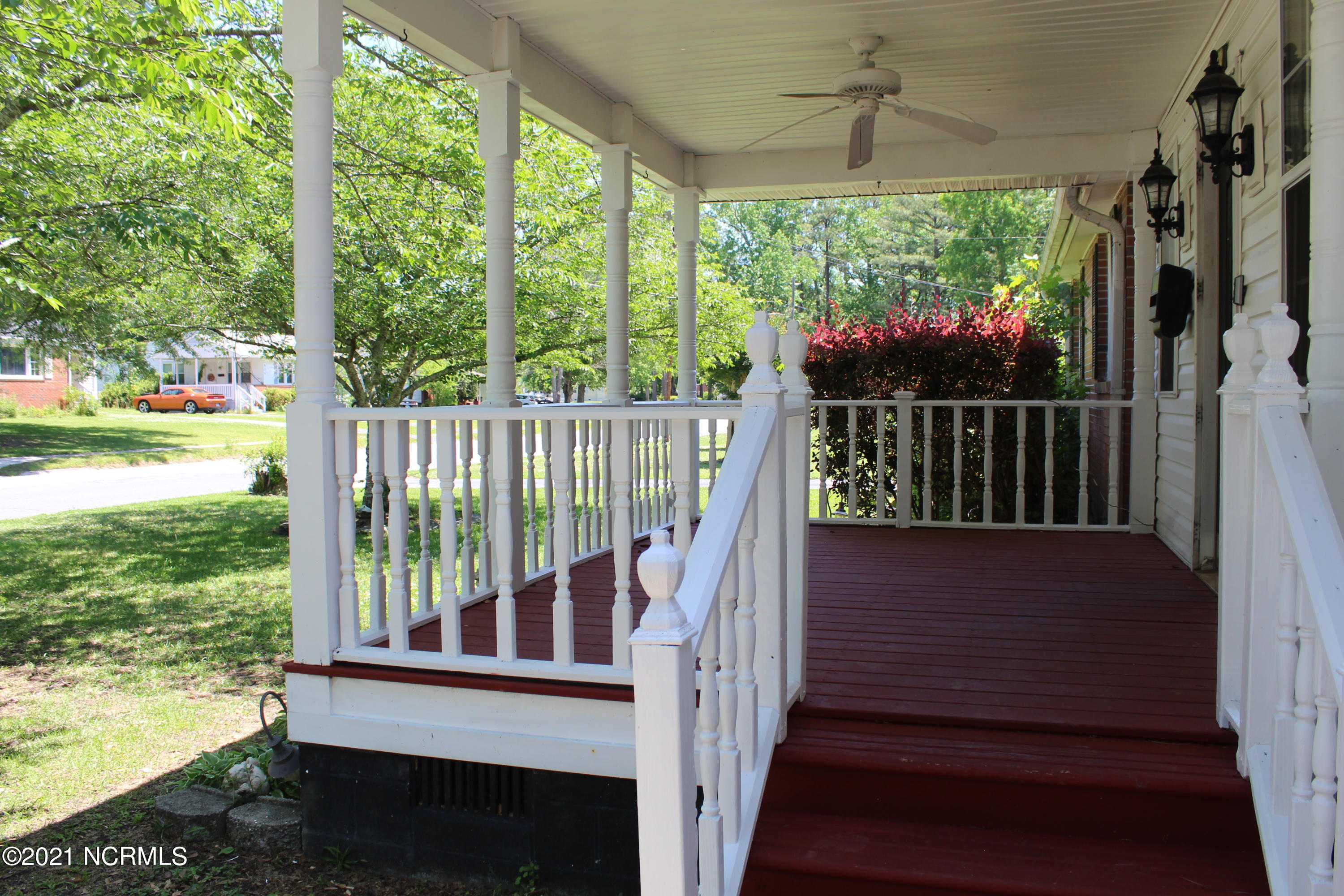 613 Maple Street Jacksonville, NC 28540 - Photo 3 of 22 IMG_3252