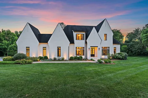 $5,299,500 | 2803 Hemingway Drive, Nashville, TN 37215