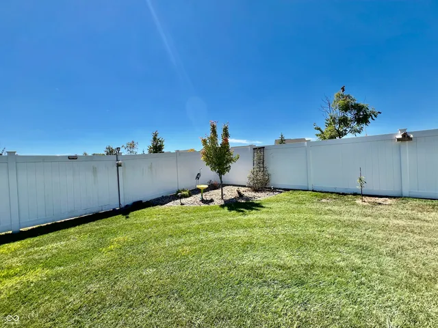 $364,900 | 4088 Ashworth Lane, Columbus, IN 47201