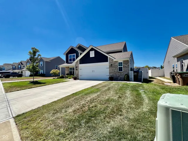 $364,900 | 4088 Ashworth Lane, Columbus, IN 47201