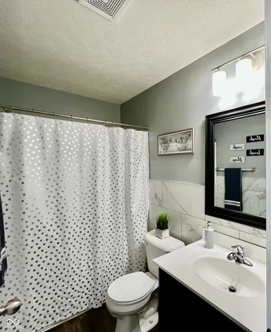 $364,900 | 4088 Ashworth Lane, Columbus, IN 47201