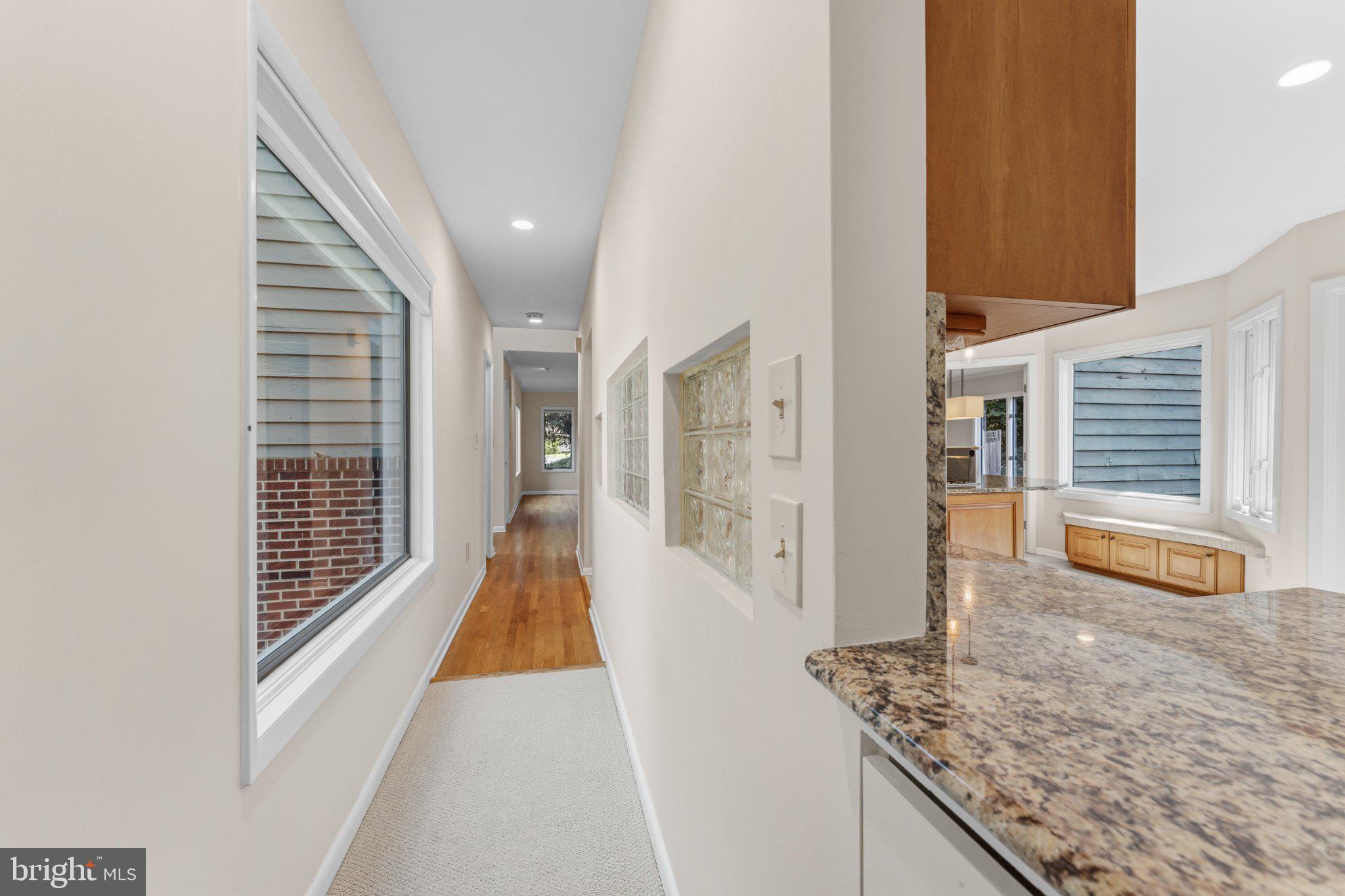 7337 Hooking Road McLean, VA 22101 - Photo 24 of 54 Gallery Image 24