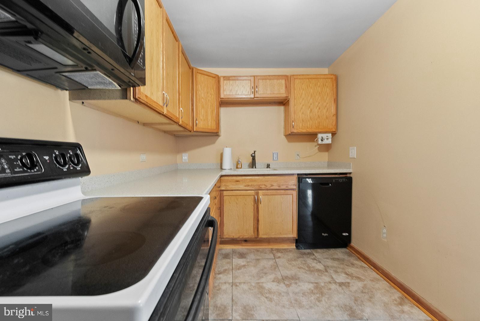 542 Perry Street Ridley Park, PA 19078 - Photo 13 of 49 Gallery Image 13