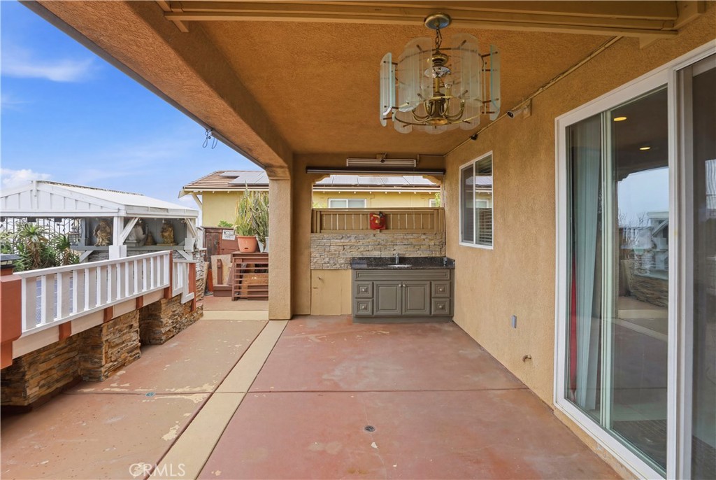 15979 Skyridge Drive Riverside, CA 92503 - Photo 54 of 59