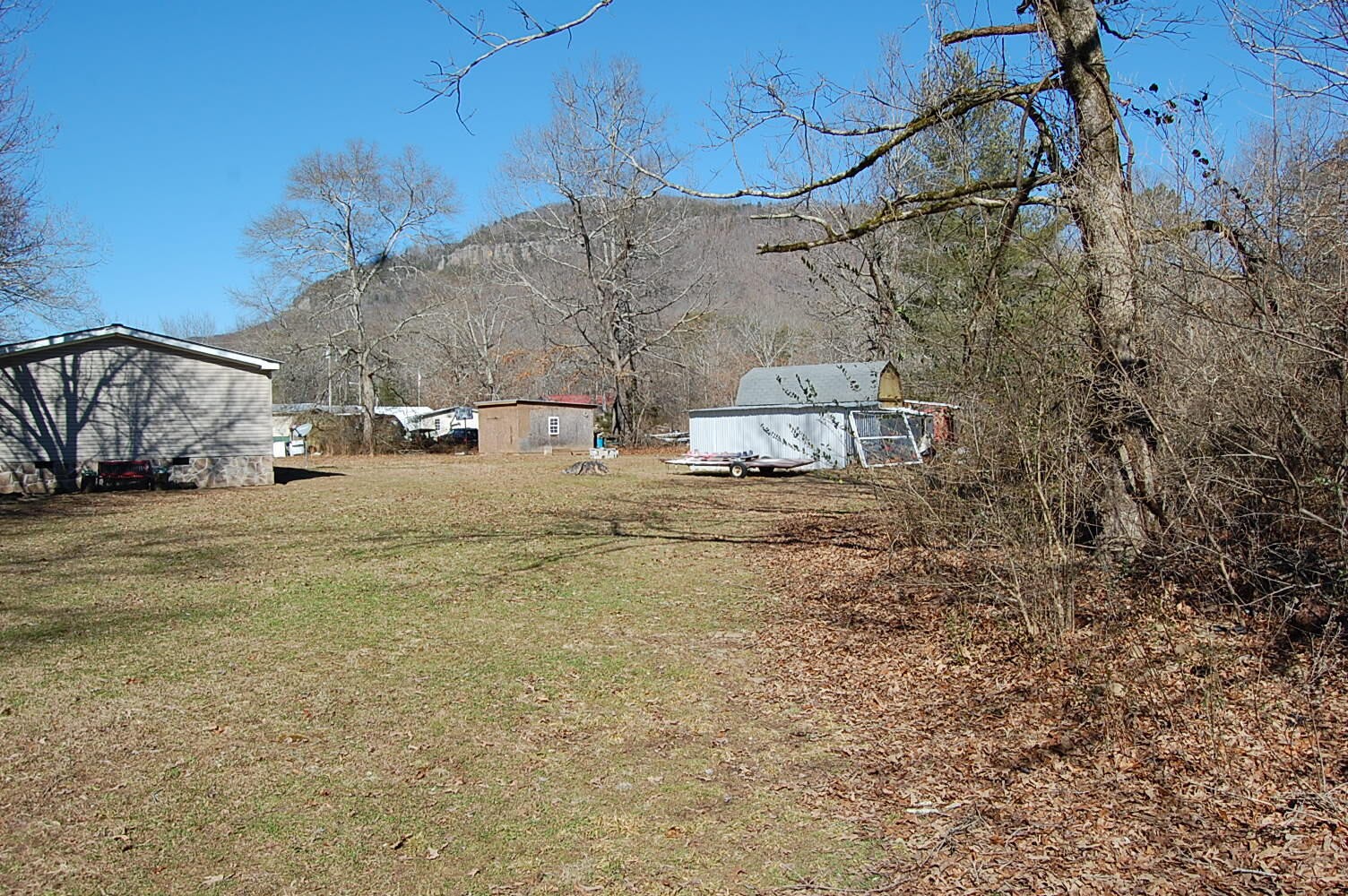 712 Cartwright Loop Whitwell, TN 37397 - Photo 11 of 44 Gallery Image 11