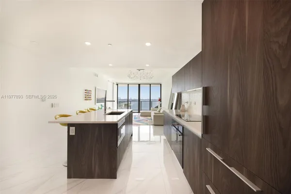 $6,500 | 3131 Northeast 7th Avenue, Unit 1902, Miami, FL 33137