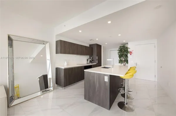 $6,500 | 3131 Northeast 7th Avenue, Unit 1902, Miami, FL 33137