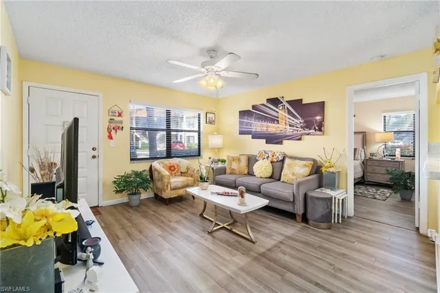 $214,900 | 4363 27th Court Southwest, Unit 2103, Naples, FL 34116