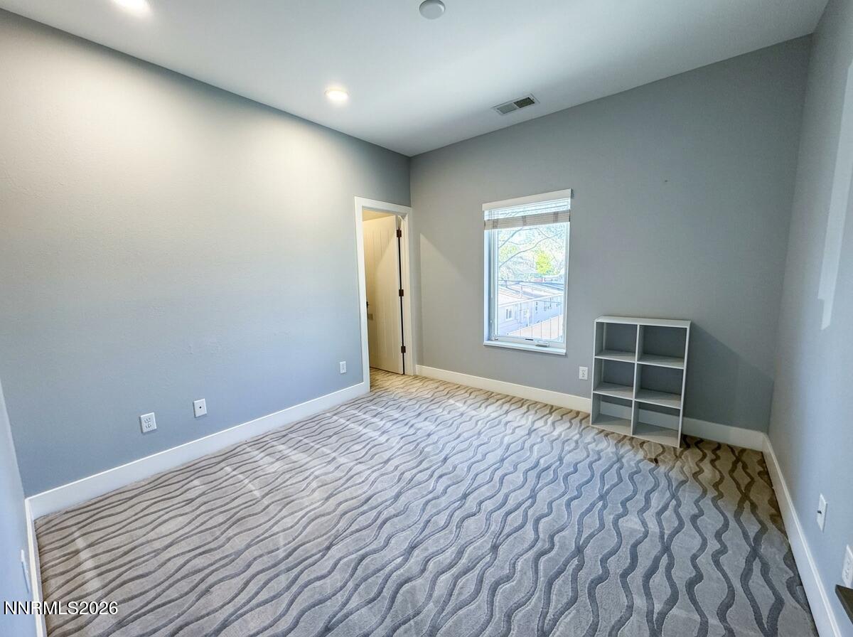 163 Martin Street Reno, NV 89509 - Photo 26 of 30 bed5