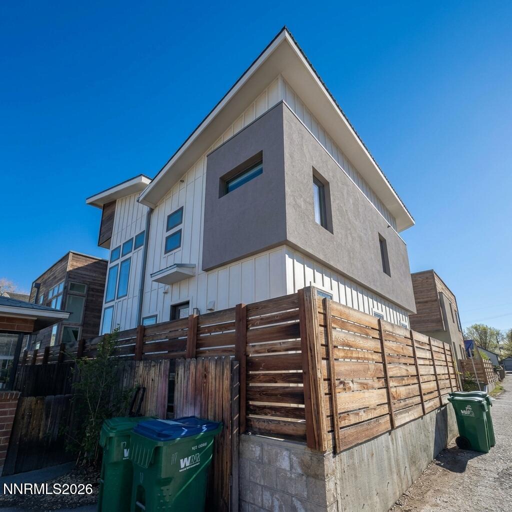 163 Martin Street Reno, NV 89509 - Photo 4 of 30 side2
