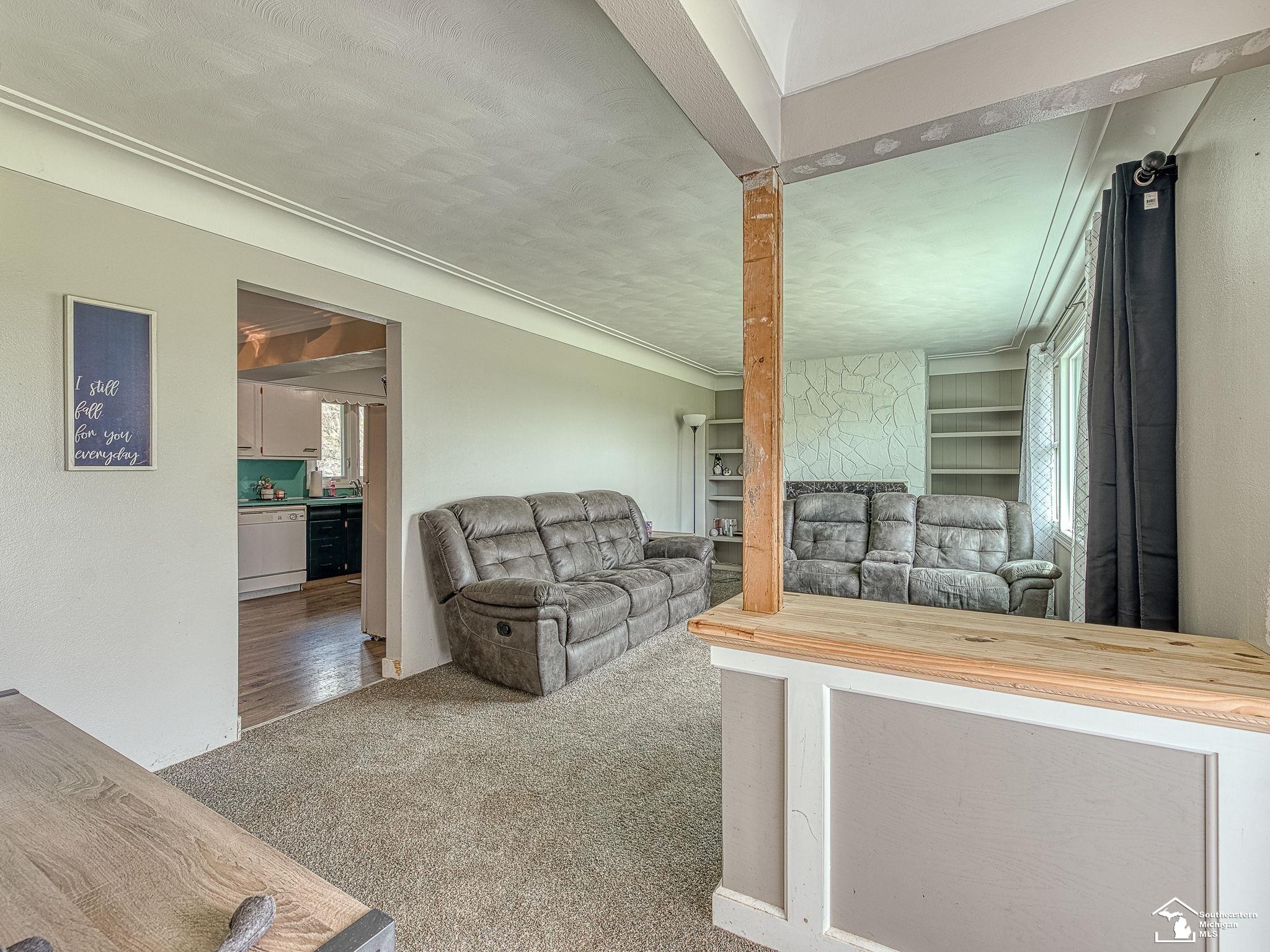 5370 East Albain Road Monroe, MI 48161 - Photo 6 of 37