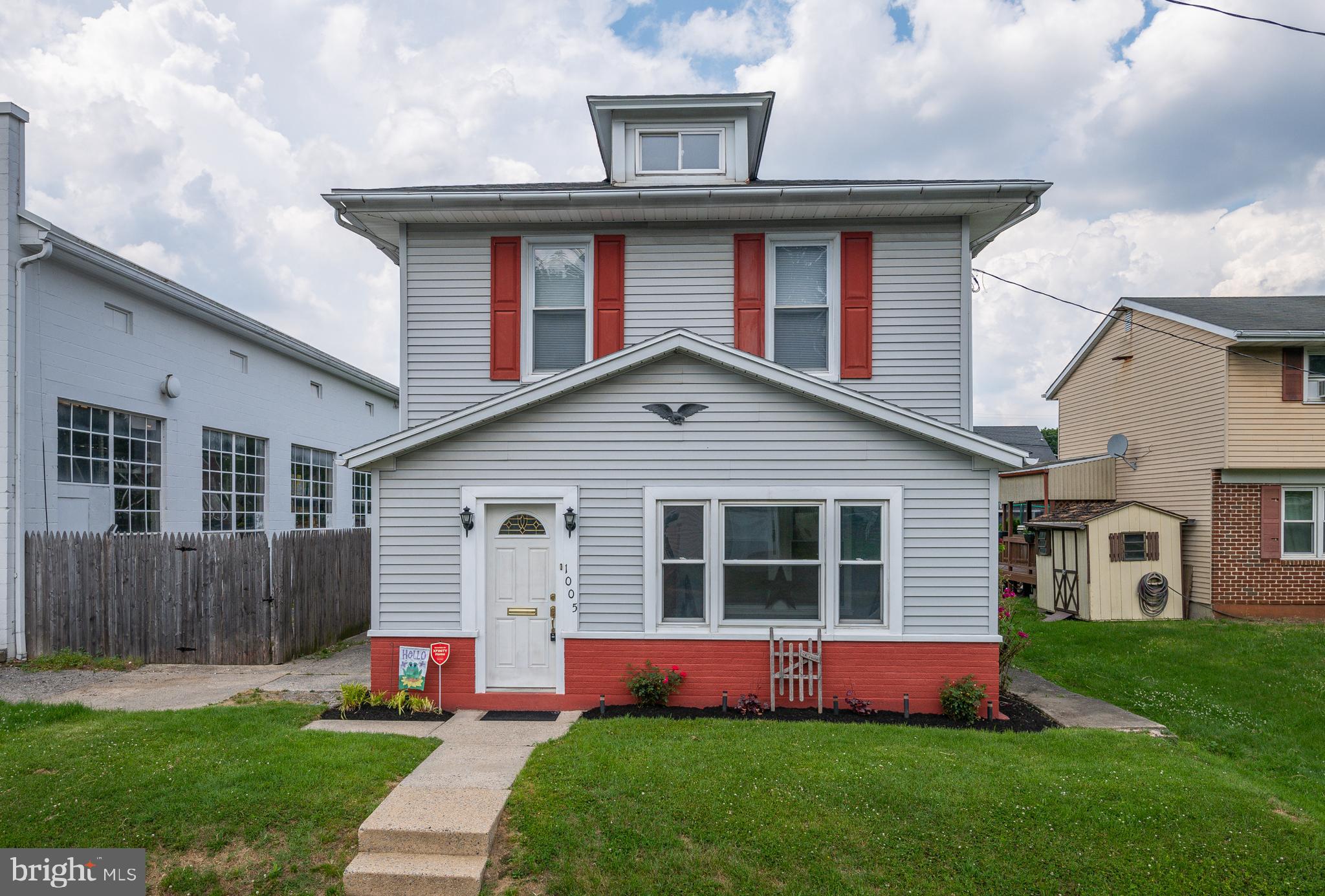 1005 Brooke Boulevard Reading, PA 19607 - Photo 1 of 27