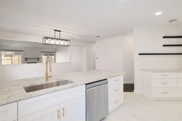 $2,700 | 4500 Sarasota Drive, Austin, TX 78749