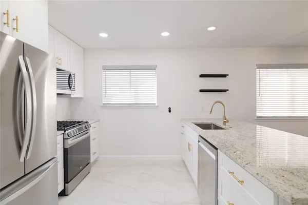$2,700 | 4500 Sarasota Drive, Austin, TX 78749