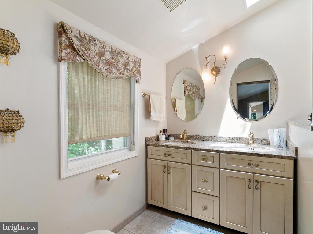 21920 Davis Mill Road Germantown, MD 20876 - Photo 23 of 30 Gallery Image 23