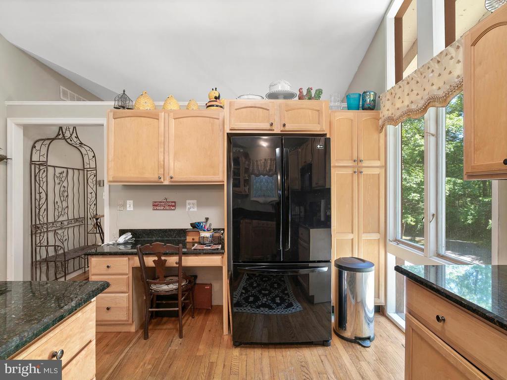 21920 Davis Mill Road Germantown, MD 20876 - Photo 7 of 30 Gallery Image 7