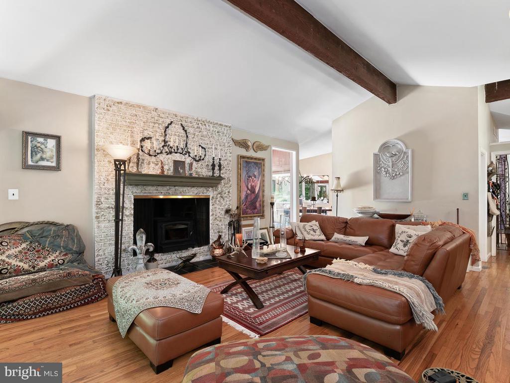 21920 Davis Mill Road Germantown, MD 20876 - Photo 9 of 30 Gallery Image 9