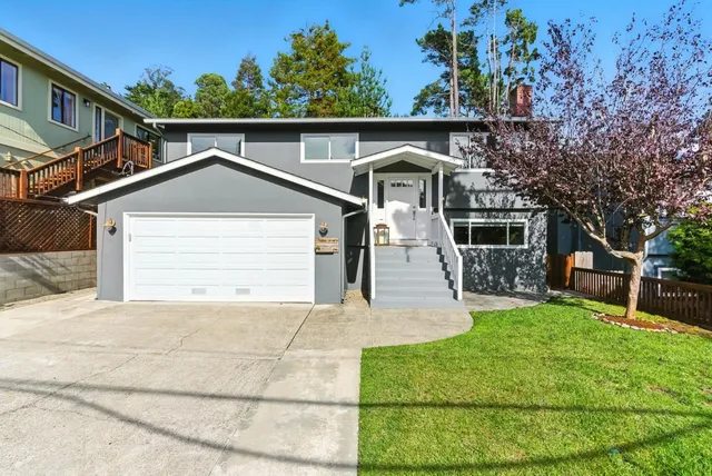 $1,399,000 | 422 Ave Portola, El Granada, CA 94019