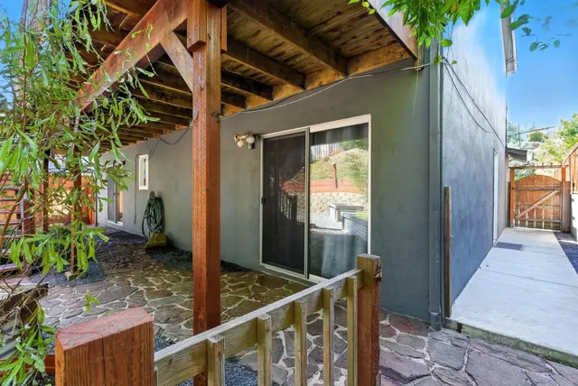 $1,399,000 | 422 Ave Portola, El Granada, CA 94019