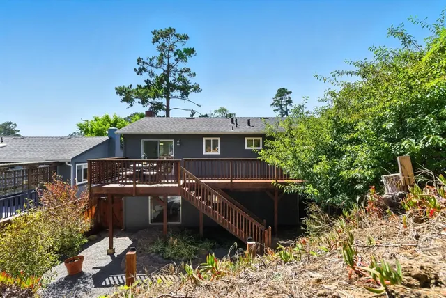 $1,399,000 | 422 Ave Portola, El Granada, CA 94019