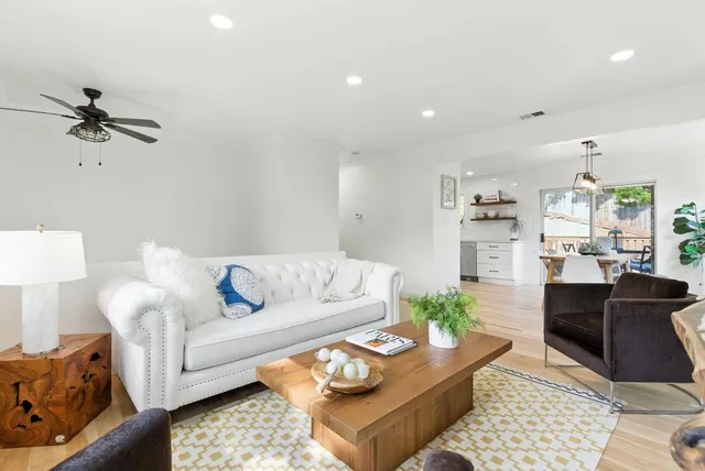 $1,399,000 | 422 Ave Portola, El Granada, CA 94019