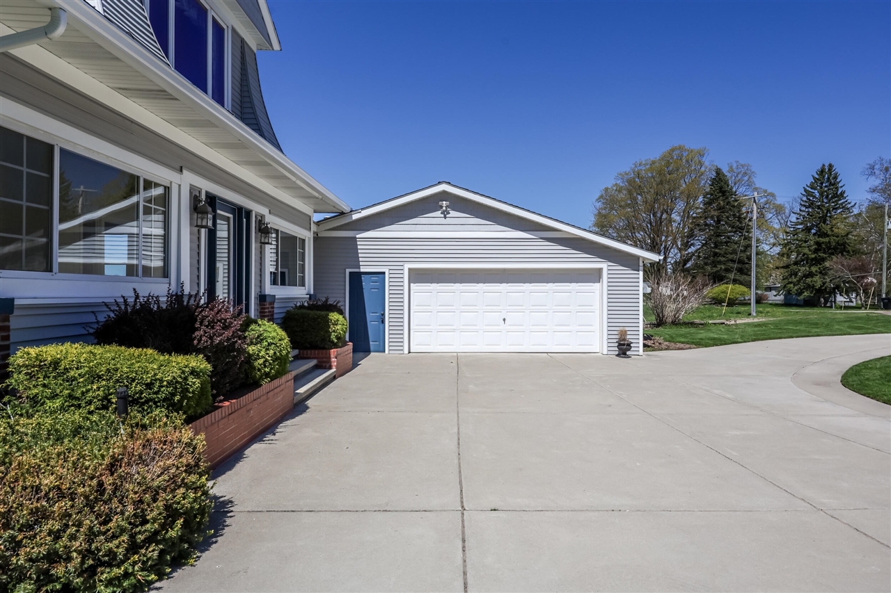 3338 Abbey Road Hart, MI 49420 - Photo 55 of 83