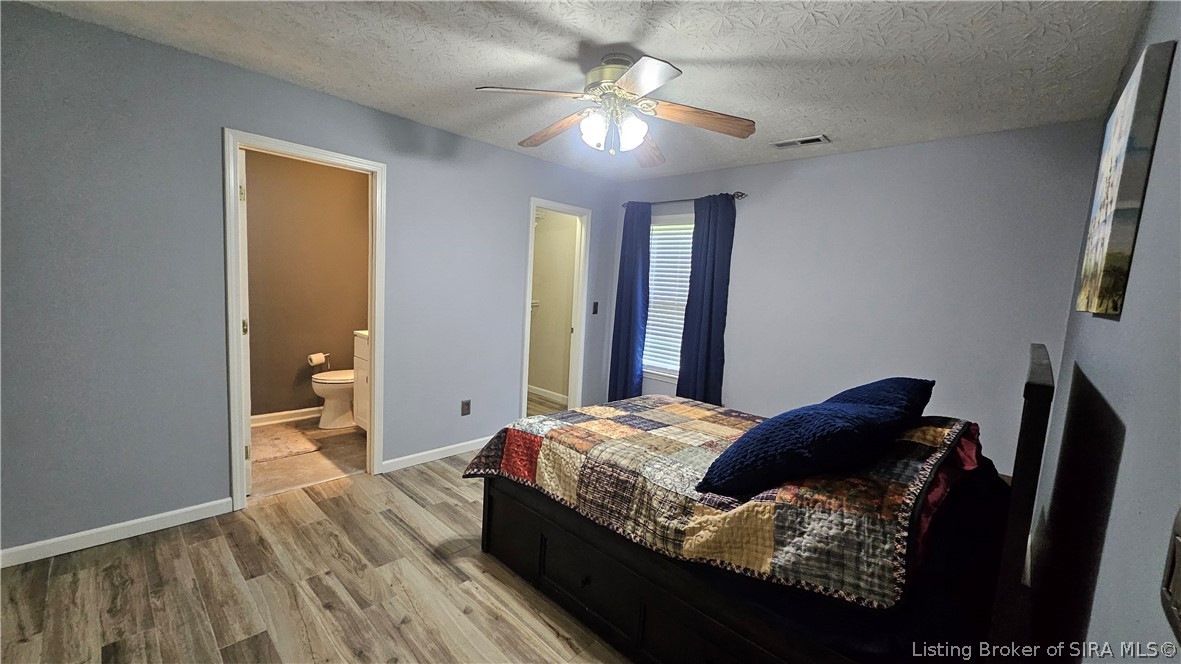 1508 High Meadow Road Jeffersonville, IN 47130 - Photo 15 of 33 Primary Bedroom w/ Walk In Closet & NEW Private Bath w/Double Shower