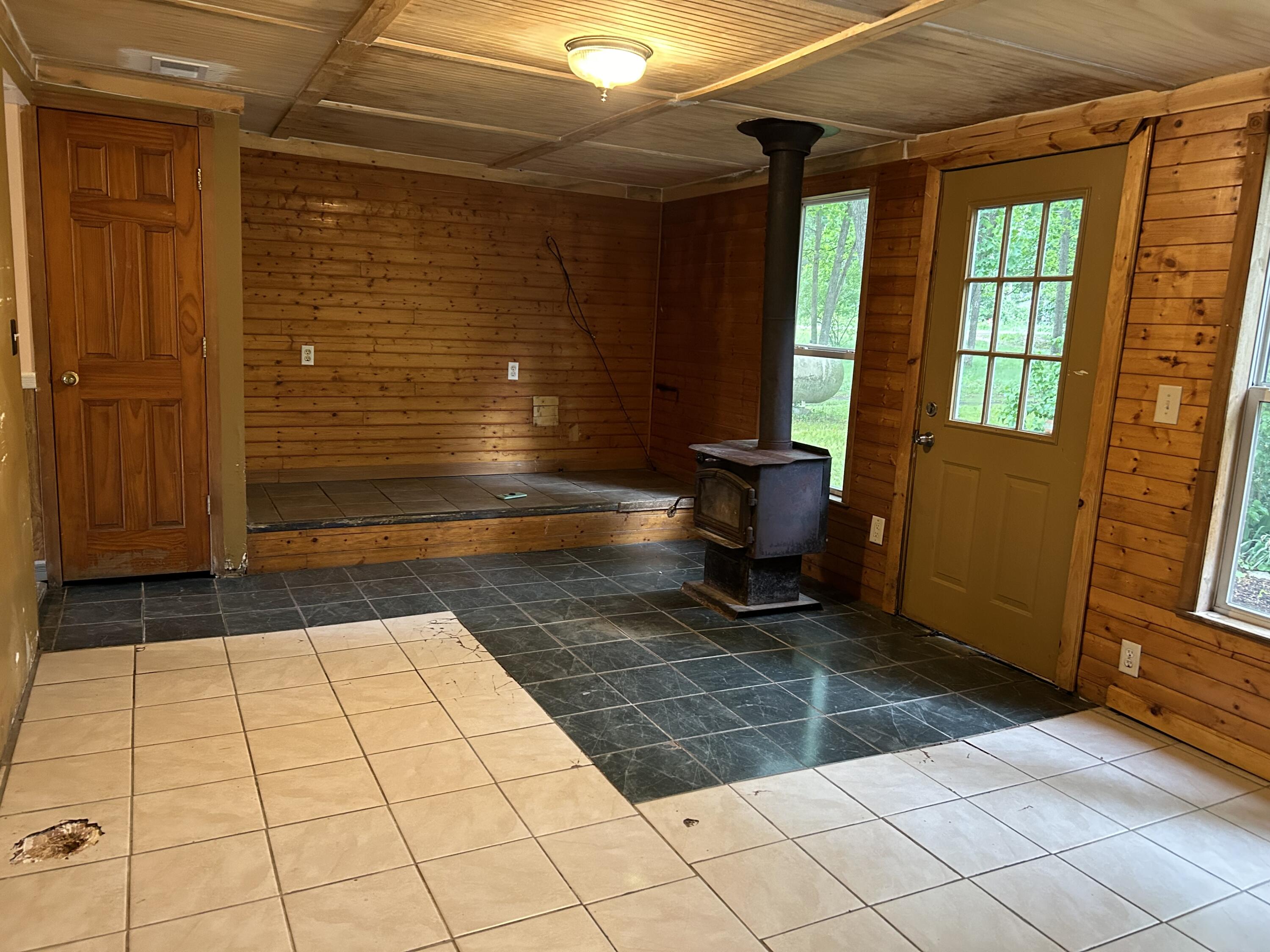 2999 Lincoln Road Hamilton, MI 49419 - Photo 23 of 33 IMG_6178