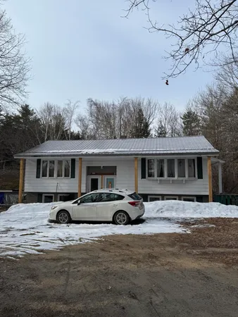 $279,000 | 156 Alpine Street, Paris, ME 04281