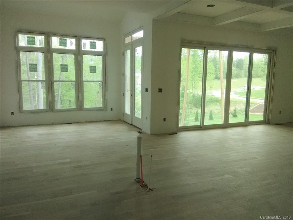 17518 Stuttgart Road, Unit 117 Davidson, NC 28036 - Photo 6 of 22 Gallery Image 6