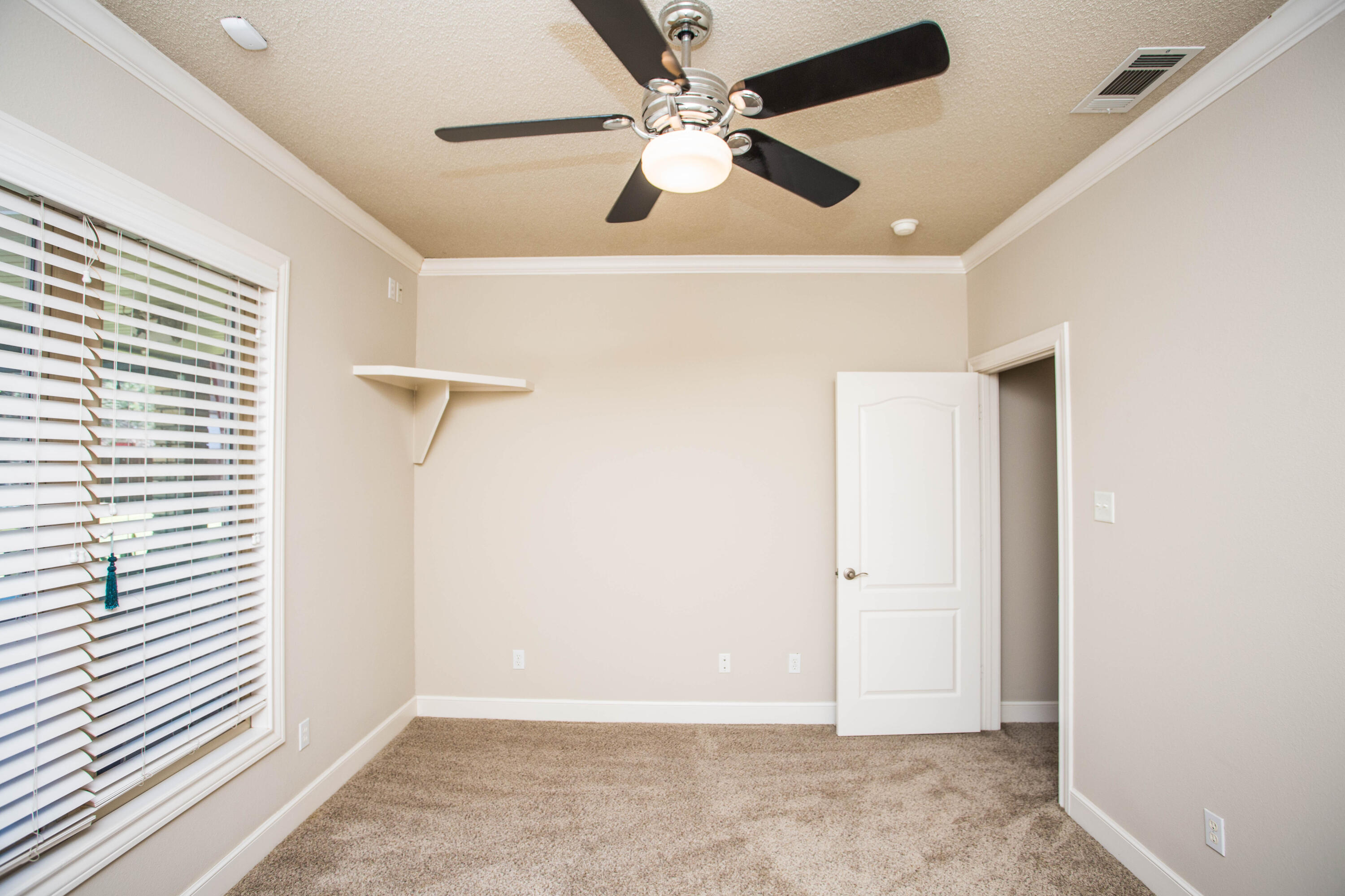 6803 79th Street Lubbock, TX 79424 - Photo 41 of 111 5V2A1049