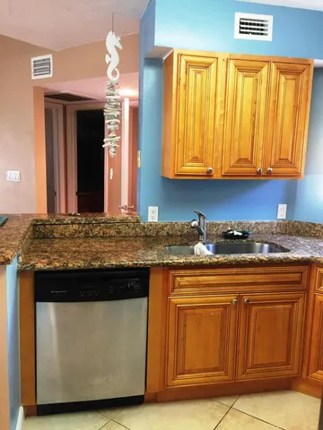 $1,500 | 1951 Island Club Drive, Unit 56, Indialantic, FL 32903