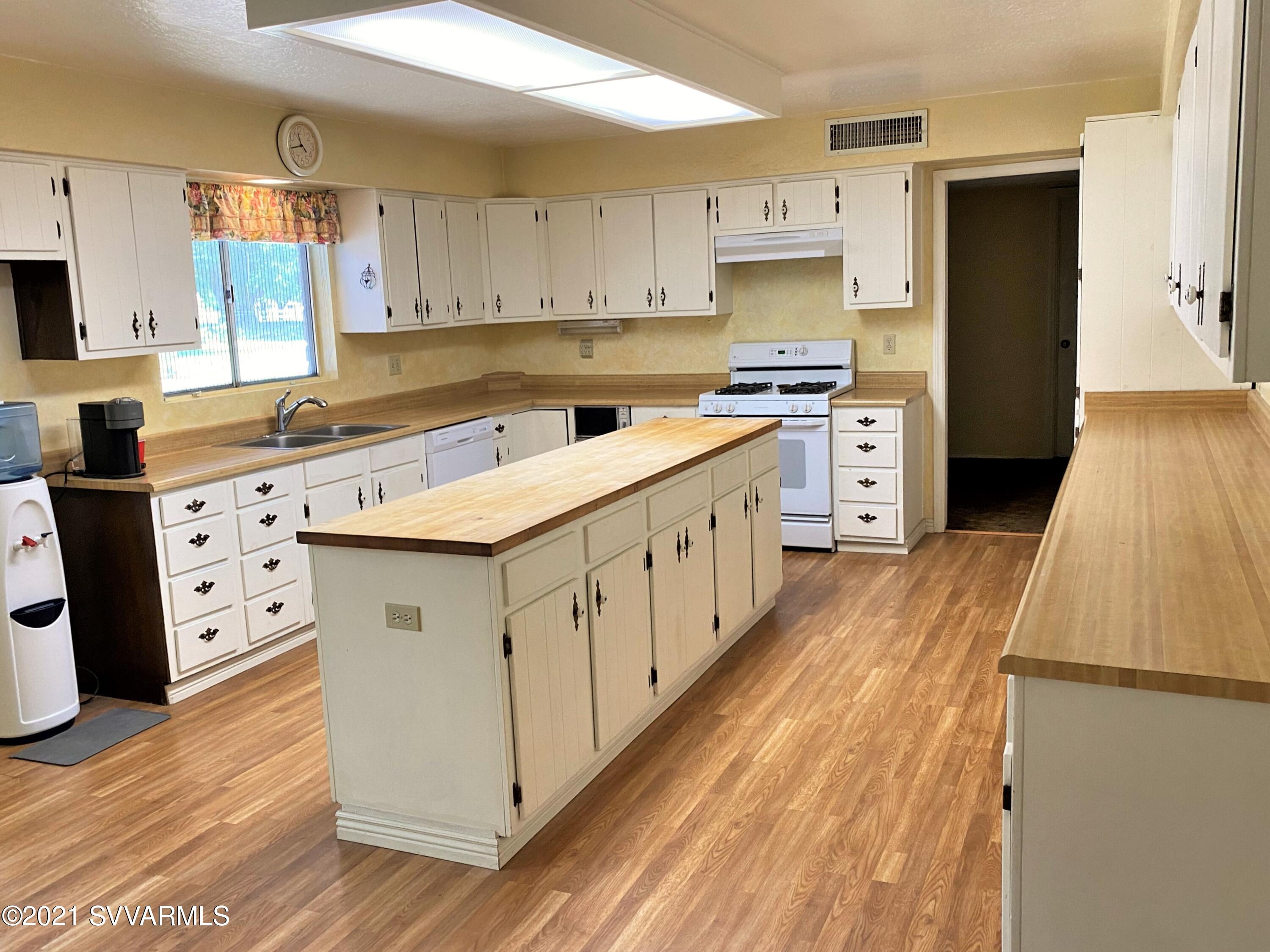 33 East Walker Road Camp Verde, AZ 86322 - Photo 26 of 75 Island Butcher Block