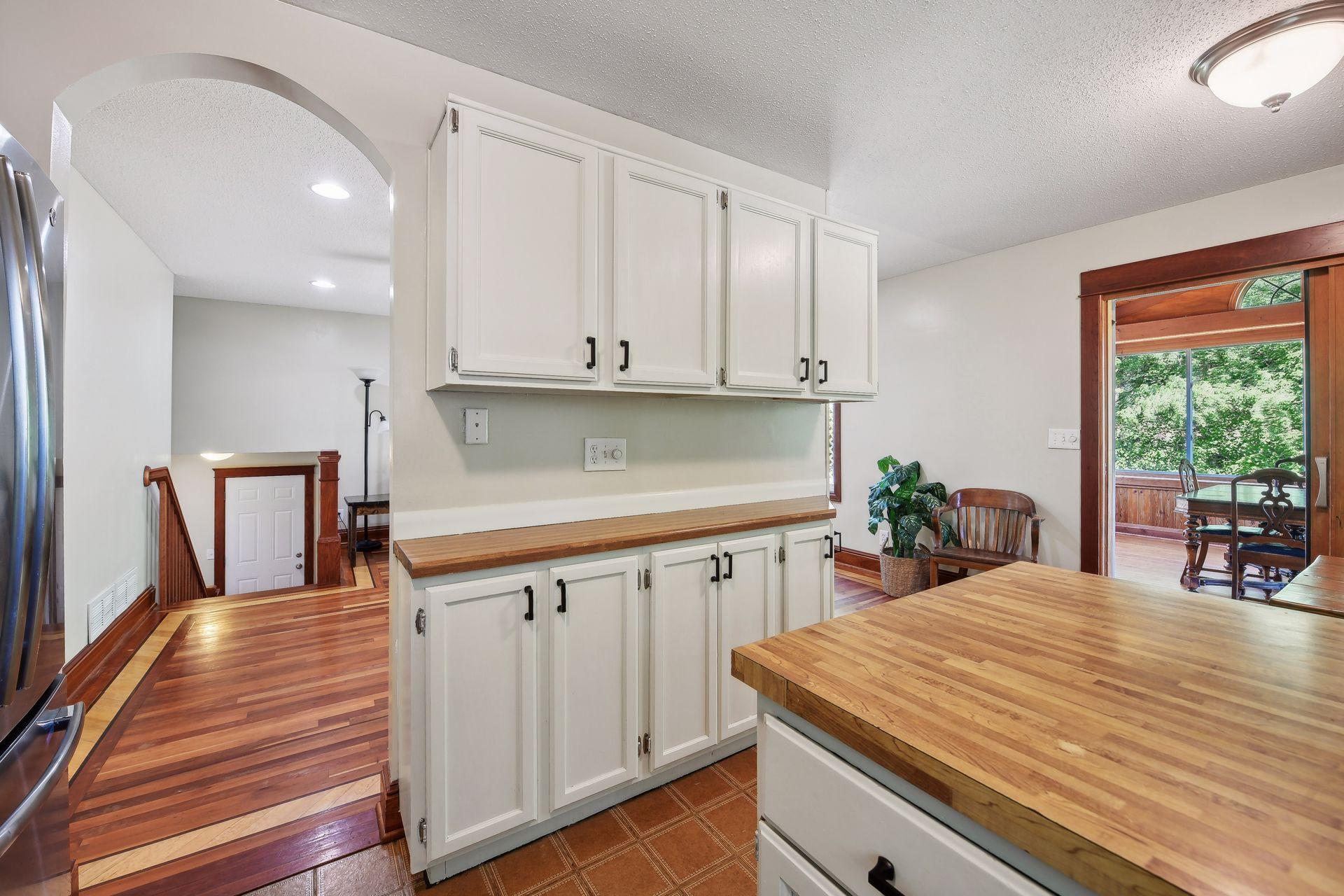12280 Travois Road Eden Prairie, MN 55347 - Photo 9 of 34