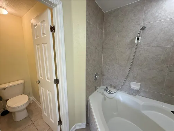 $2,050 | 121 Melissa Place, Davenport, FL 33837