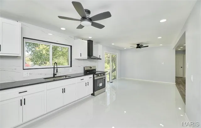 $244,900 | 239 Alma Drive, Hazelwood, MO 63042