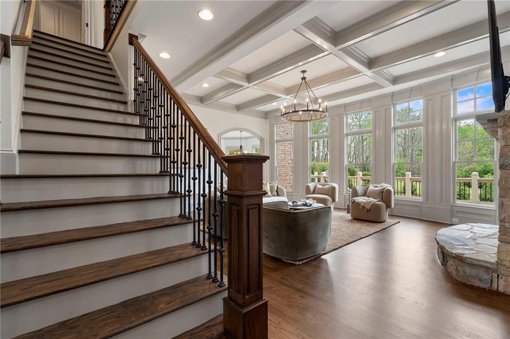 15823 Winterfield Way Alpharetta, GA 30004 - Photo 12 of 81