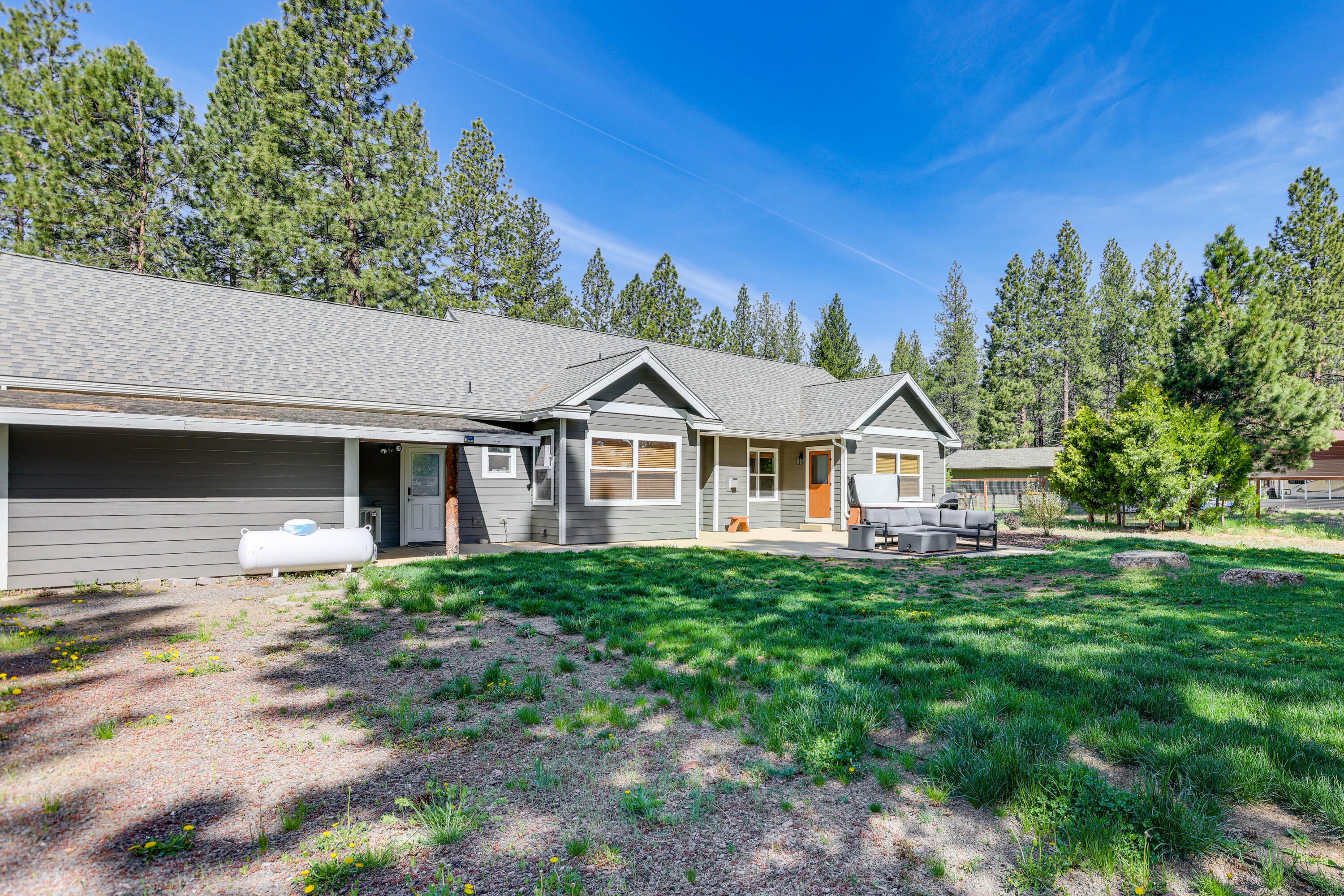 59922 Navajo Road Bend, OR 97702 - Photo 34 of 49 Set-0001