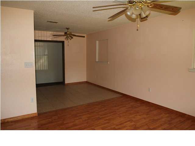 2971 Aplin Road Crestview, FL 32539 - Photo 4 of 11 Gallery Image 4