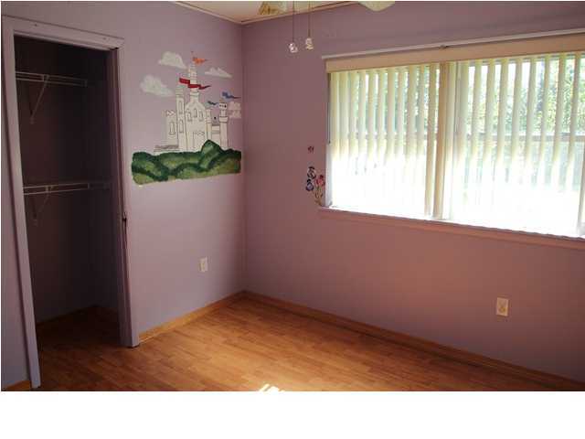 2971 Aplin Road Crestview, FL 32539 - Photo 8 of 11 Gallery Image 8