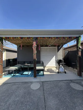 $575,000 | 2653 73rd Avenue, Elmwood Park, IL 60707