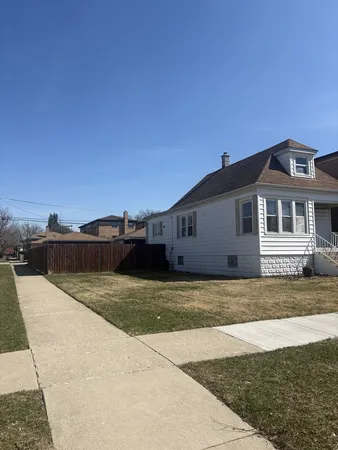 $575,000 | 2653 73rd Avenue, Elmwood Park, IL 60707