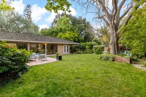 $4,999,000 | 97 Snowden Avenue, Atherton, CA 94027